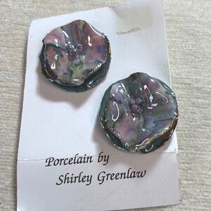 NWT Shirley Greenlaw Handmade Porcelain Floral Stud Earrings Colorful Iridescent